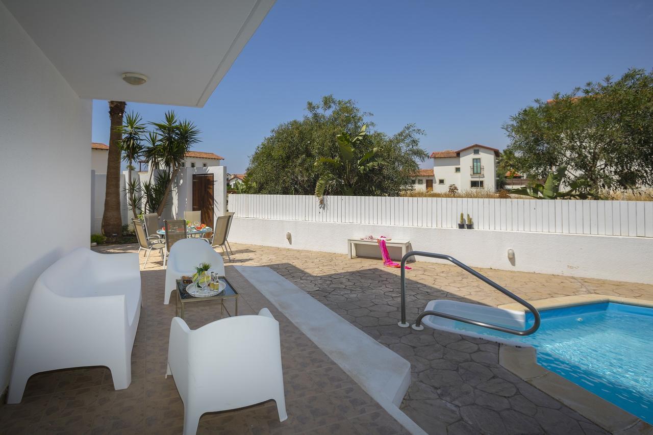 Villaer Serene Ajía Nápa
